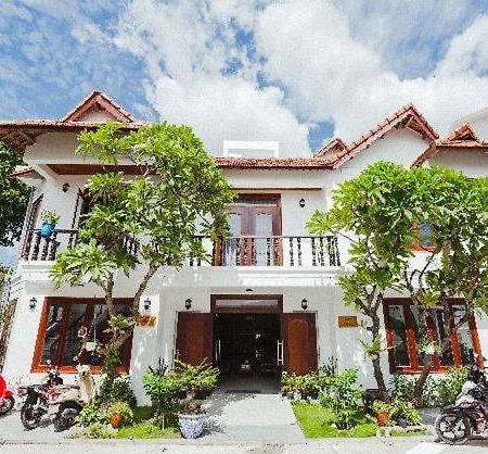 Kool House Hotel Tuy Hòa Buitenkant foto
